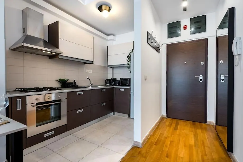 Apartment Vivando - Bright 1Br - Green View Balcony - Parking Bucharest